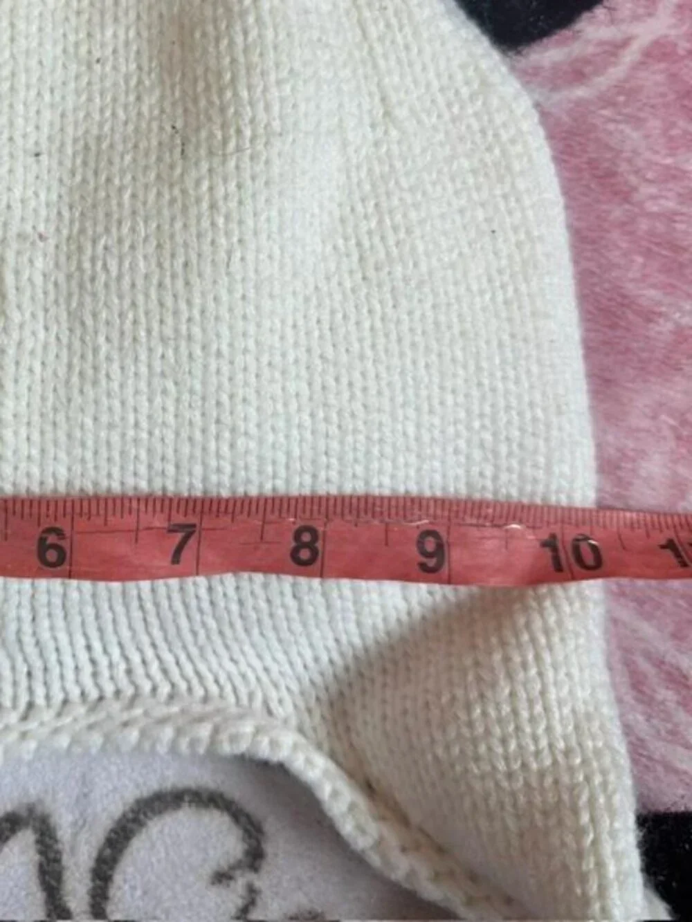 * Cream Colored Knit Panda Face Hat With Pom Poms Kids 3 And Up